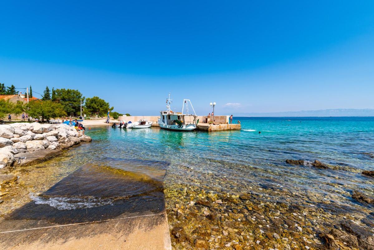 Caravan Near The Sea 2 Ugljan Bagian luar foto